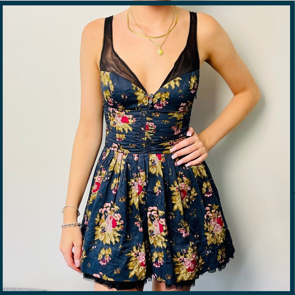 ⬇️Free People Floral Skater Dress (0)